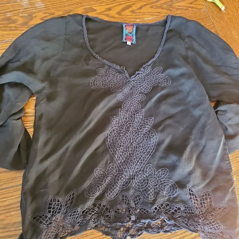Johnny Was black lace blouse sz Small